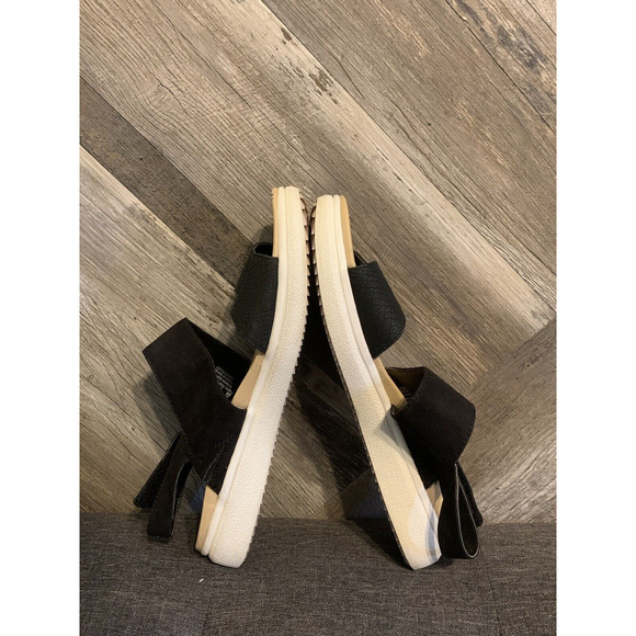 Dr. Scholl's Women's 8M Wanderlust Black Snake Print Slingback Sandals - Picture 6 of 8